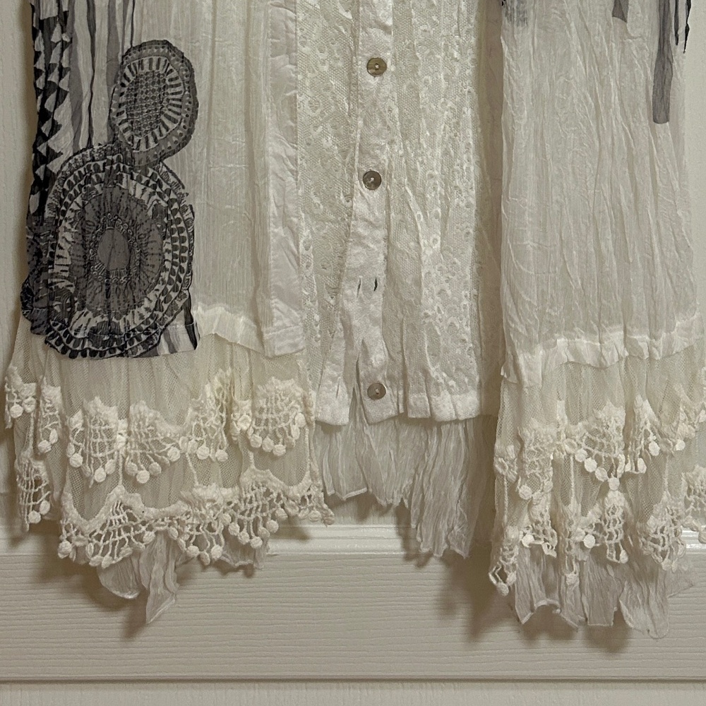 LIKE NEW! Women's Elena Wang Sheer Boho Lace White Layered Tunic - MEDIUM - Picture 5 of 13